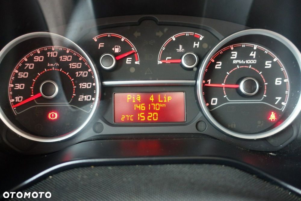 Fiat Doblo - 16