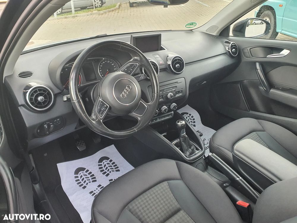 Audi A1 1.4 TFSI Attraction - 4