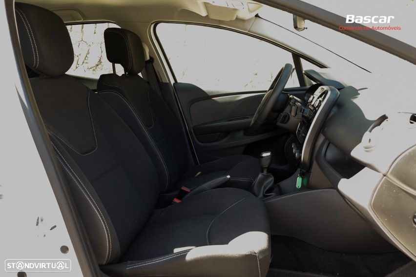 Renault Clio 1.5 dCi Zen - 16