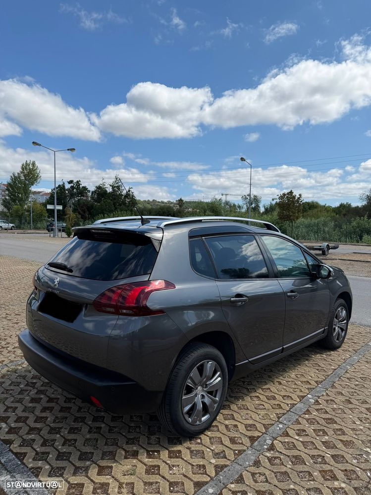 Peugeot 2008 1.2 PureTech Style - 5