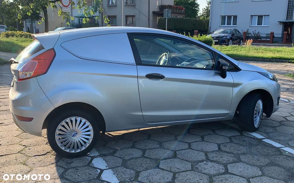 Ford Fiesta - 1