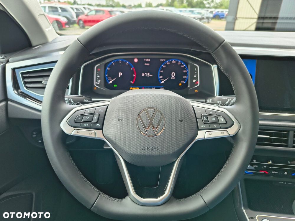 Volkswagen Polo - 14