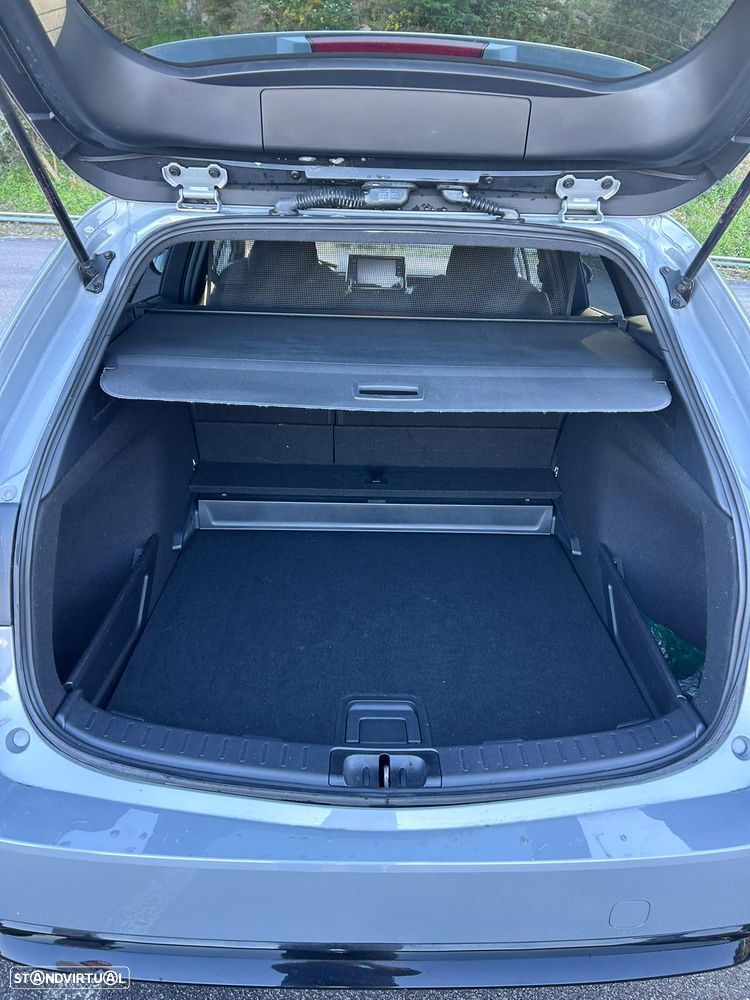 Toyota Corolla Touring Sports - 5