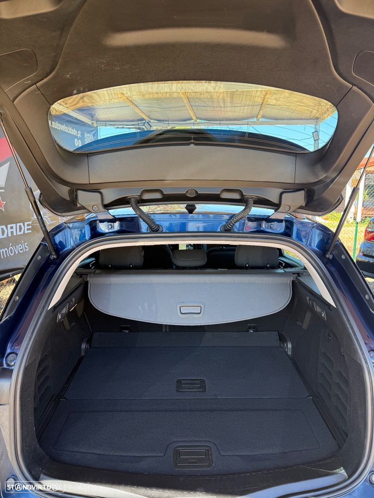 Renault Mégane BLUE dCi 115 BUSINESS EDITION - 8