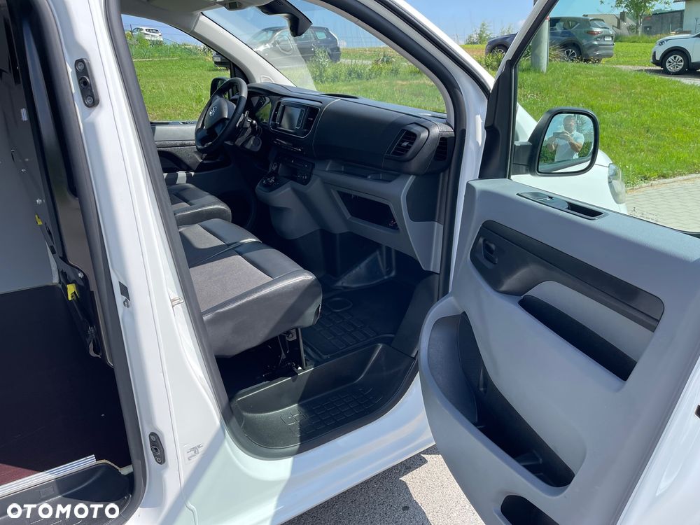 Opel Vivaro - 15