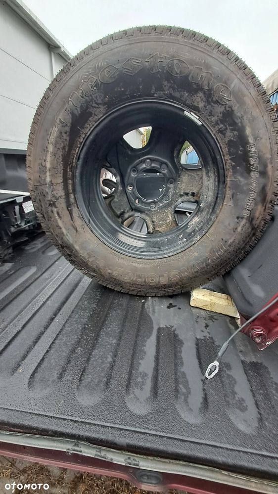 Opona  LT275/70R18 - 6