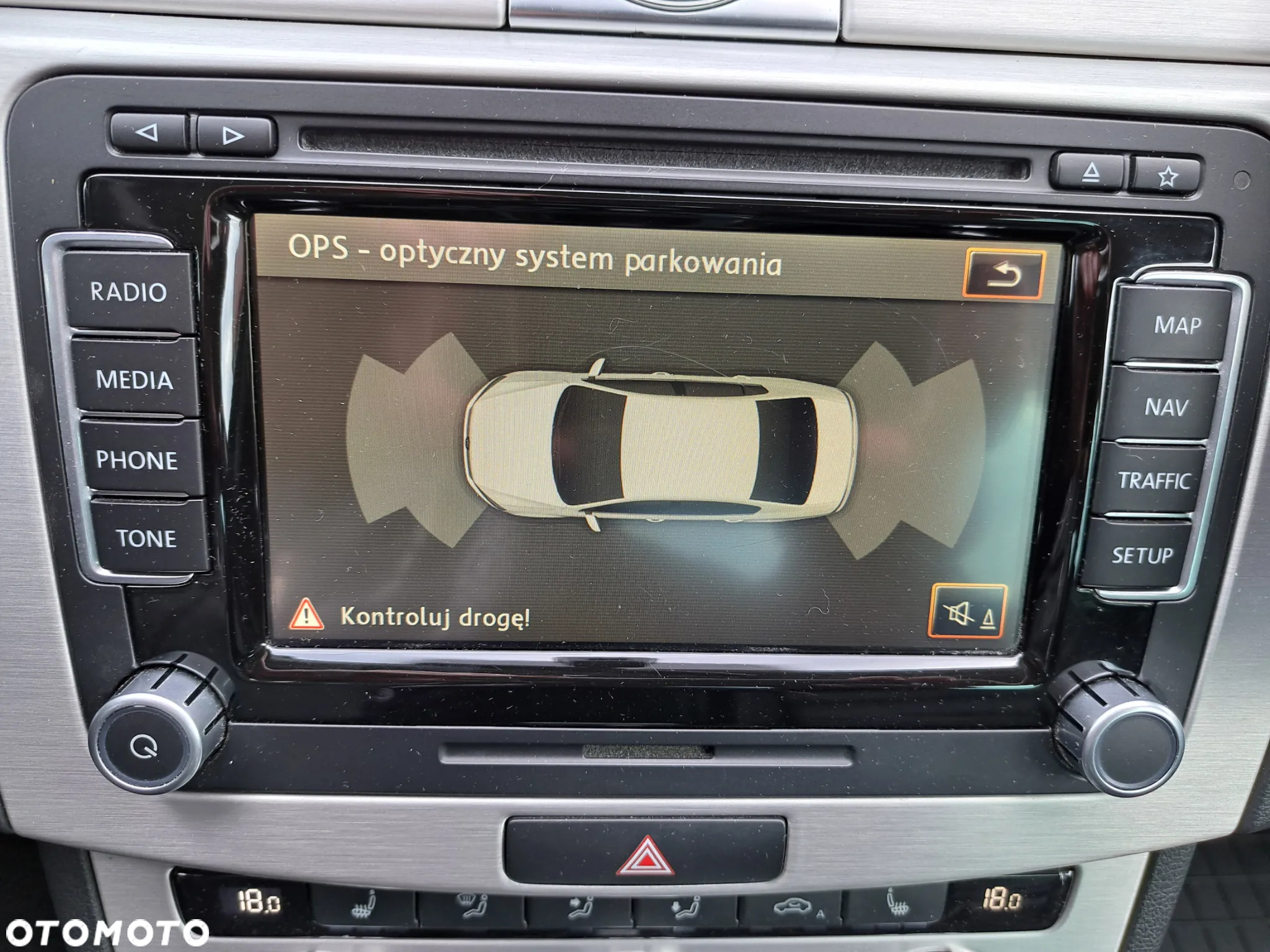 Volkswagen Passat - 27