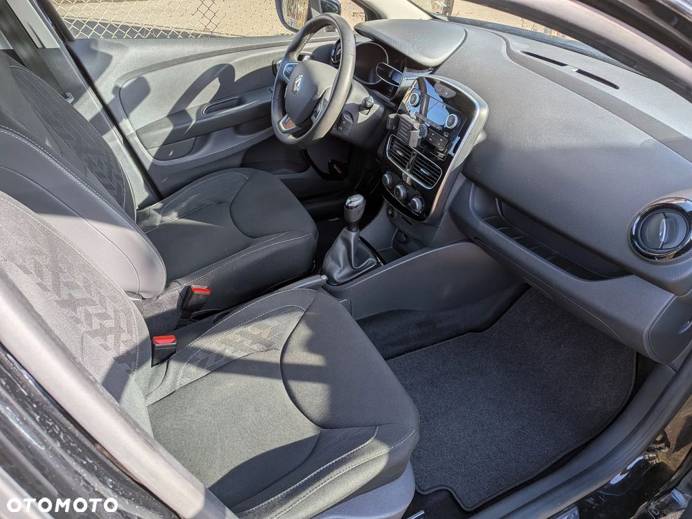 Toyota Verso 1.8 Executive - 8