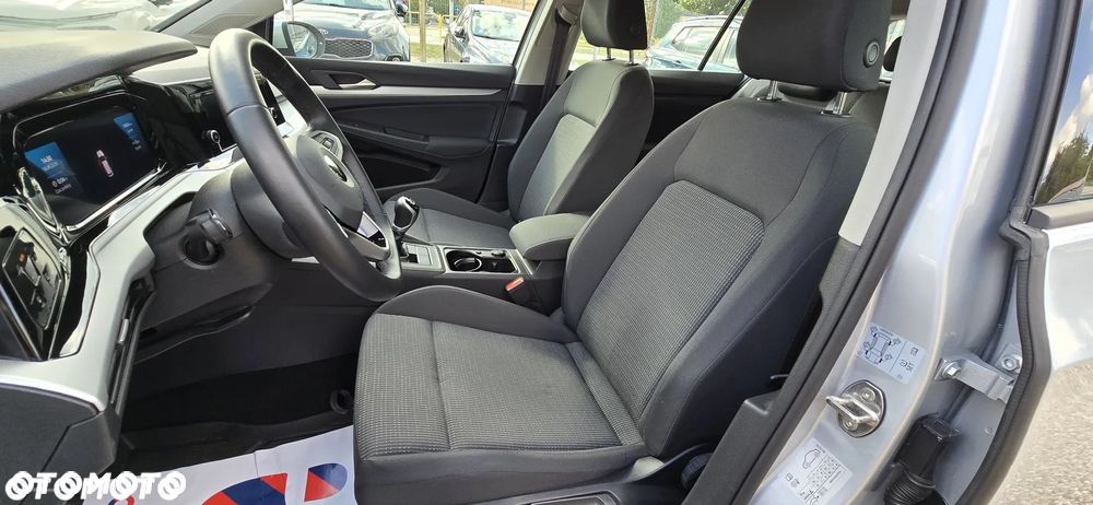 Volkswagen Golf VIII 1.0 TSI - 16