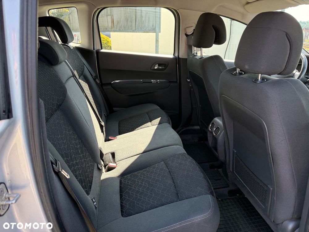 Peugeot 3008 HDi 115 Access - 9