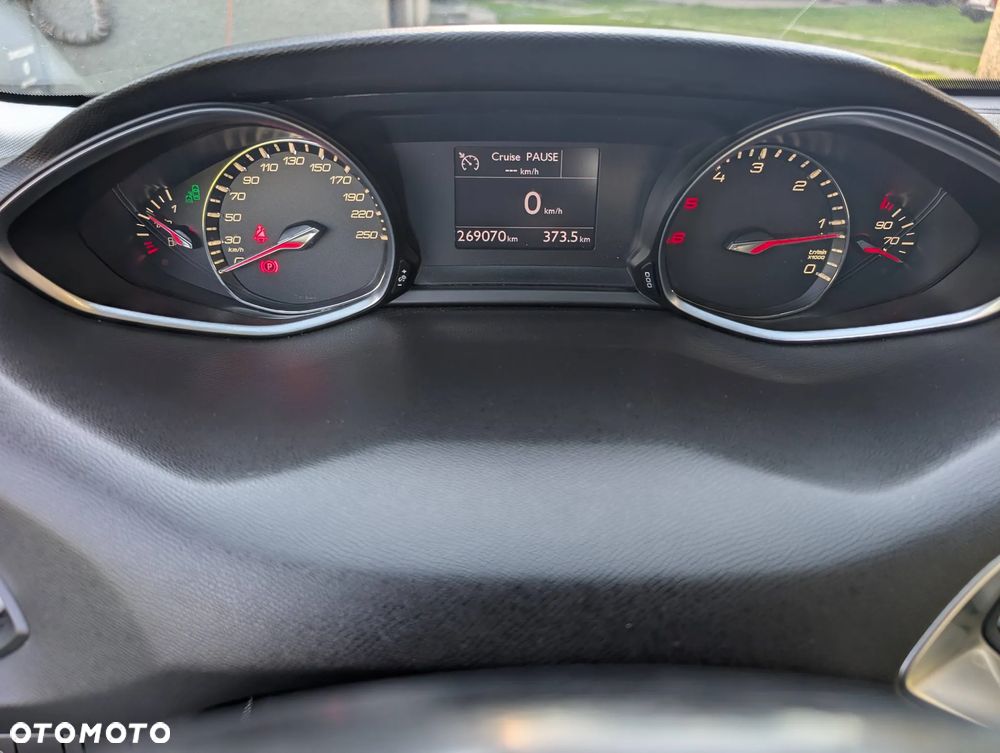 Peugeot 308 1.6 e-HDi Allure S&S - 7