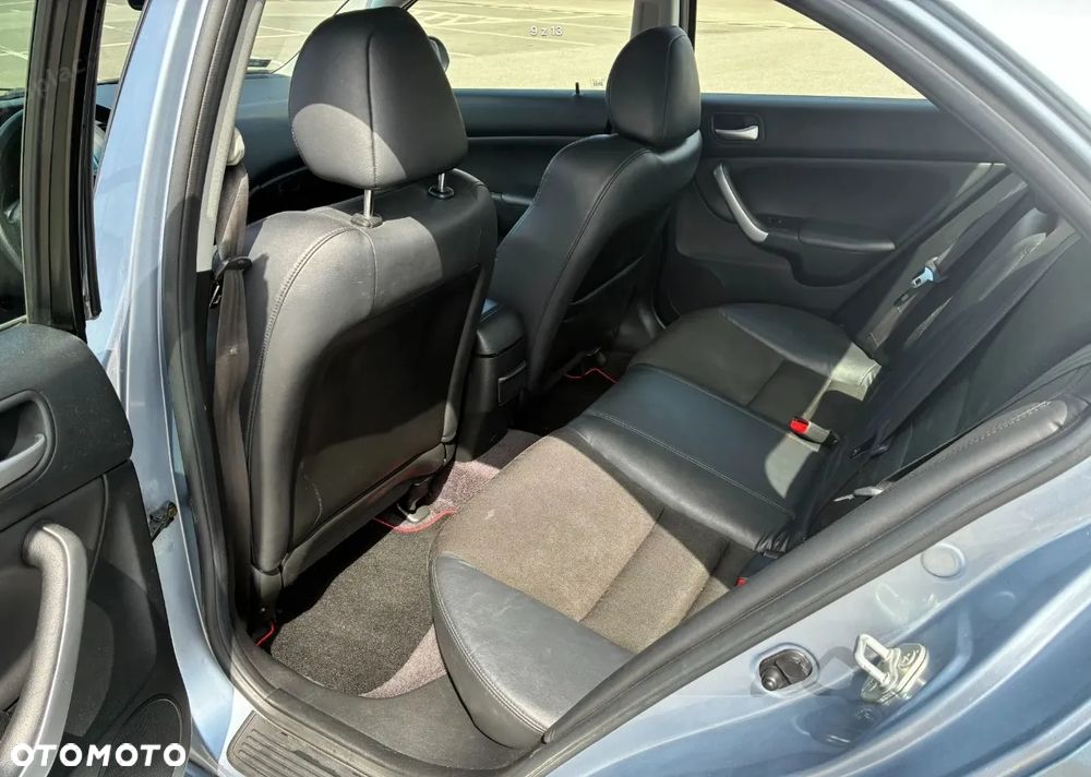 Honda Accord 2.0 i Sport - 5