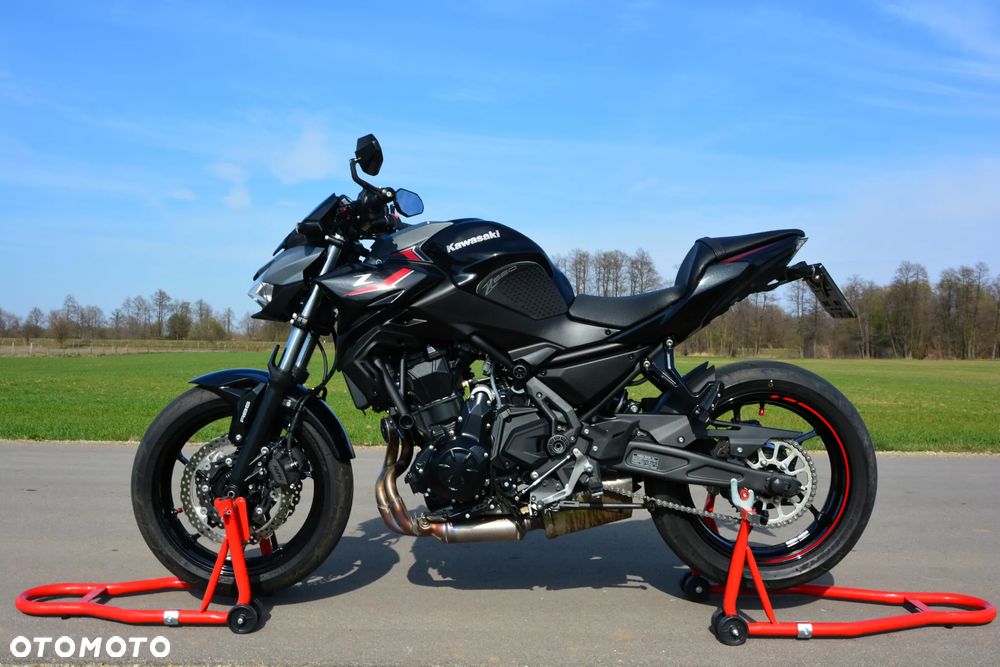 Kawasaki Z 650 - 6