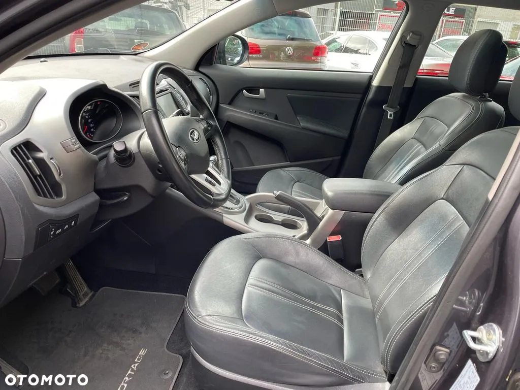 Kia Sportage 2,0 CRDI AWD Spirit - 11