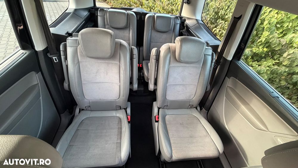 Volkswagen Sharan - 8