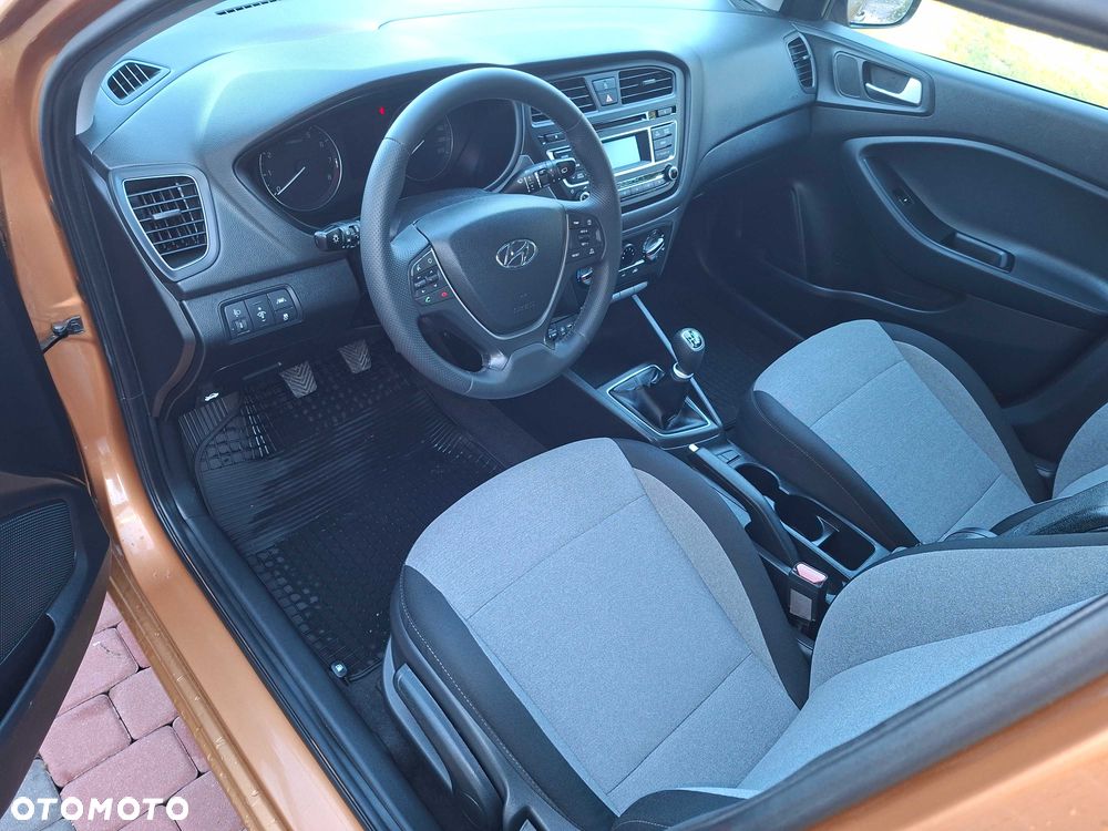 Hyundai i20 - 4
