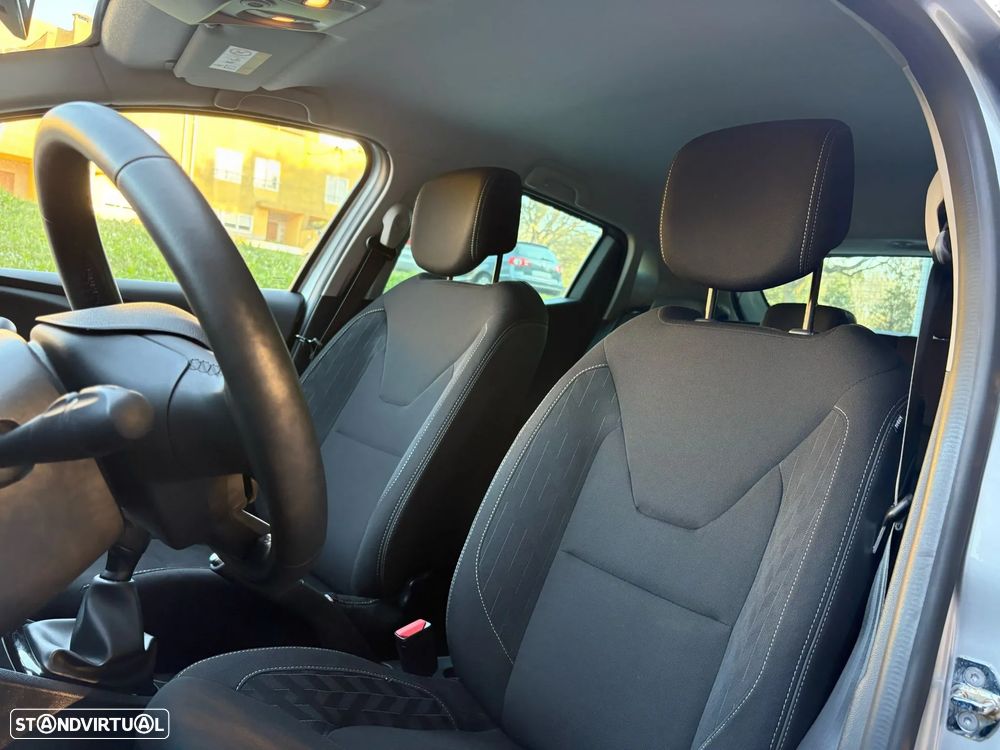 Renault Clio 0.9 TCe Limited Edition - 6