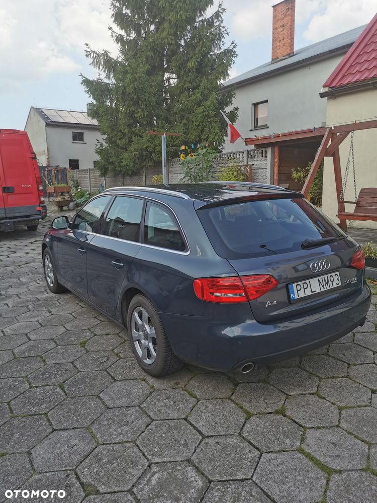 Audi A4 Avant 3.0 TDI Quattro Tiptronic - 4