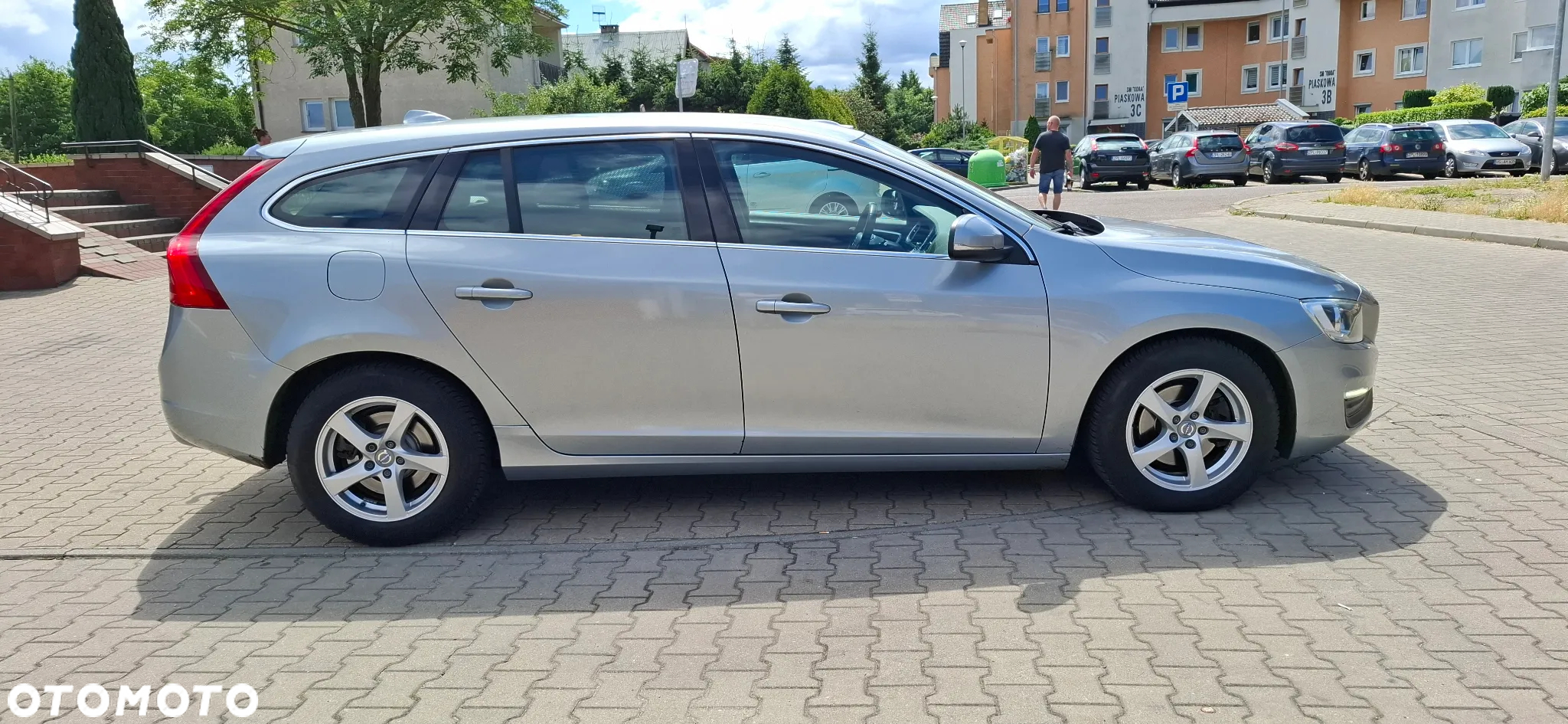 Volvo V60 D3 Drive-E R-Design Momentum - 5