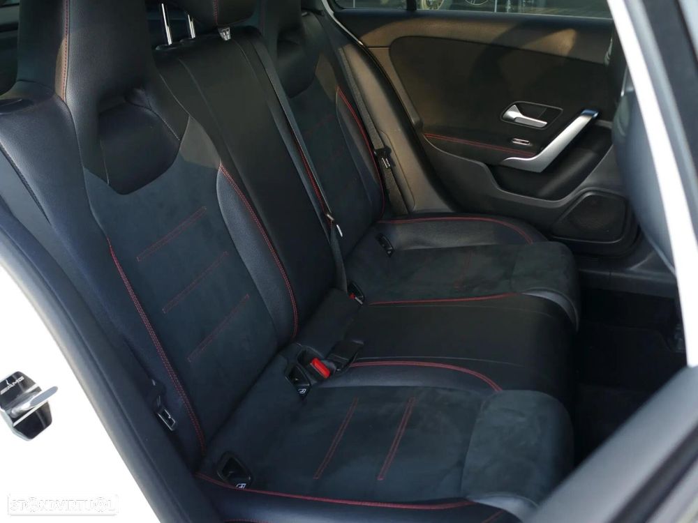 Mercedes-Benz A 180 d AMG Line Aut. - 34