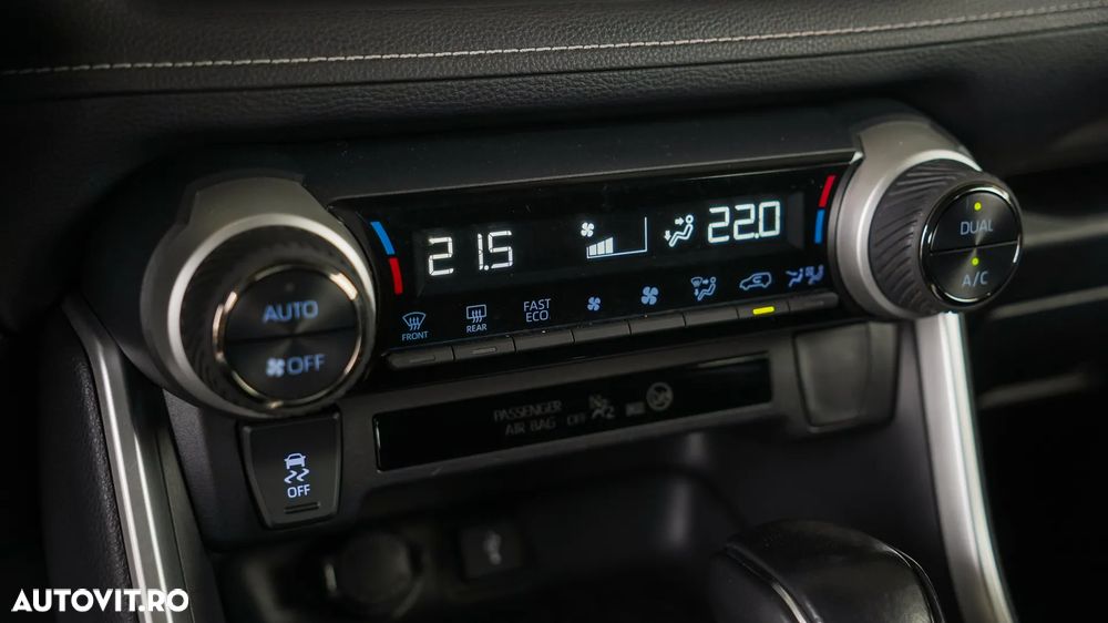 Toyota RAV4 2.5 Hybrid VVT-iE 4x2 Dynamic - 13