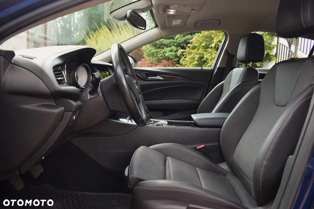 Opel Insignia 2.0 CDTI Elegance S&S - 6