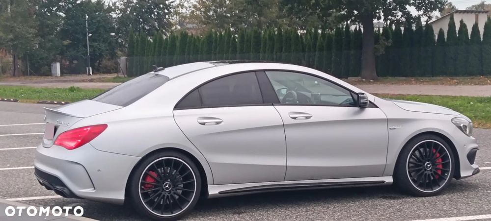Mercedes-Benz CLA AMG 45 4-Matic - 4