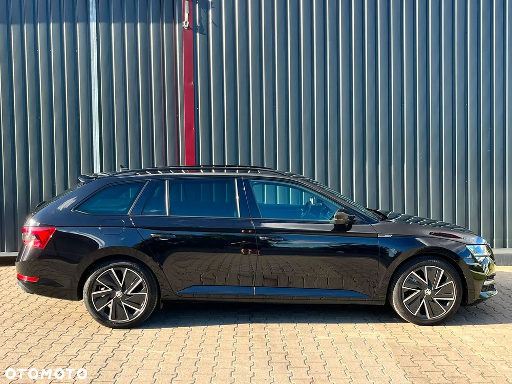 Skoda Superb 2.0 TDI SCR Sportline DSG - 12