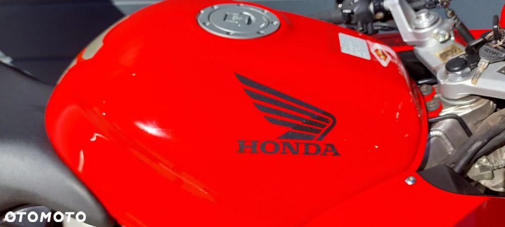 Honda VFR - 39