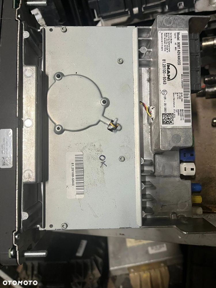 Radio nawigacja  MAN Euro 6 TGS TGX 81.28100-6043 stan nieznany - 3