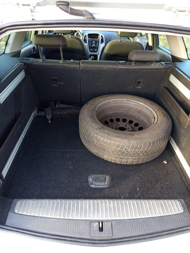 Opel Astra 1.4 Cosmo - 5