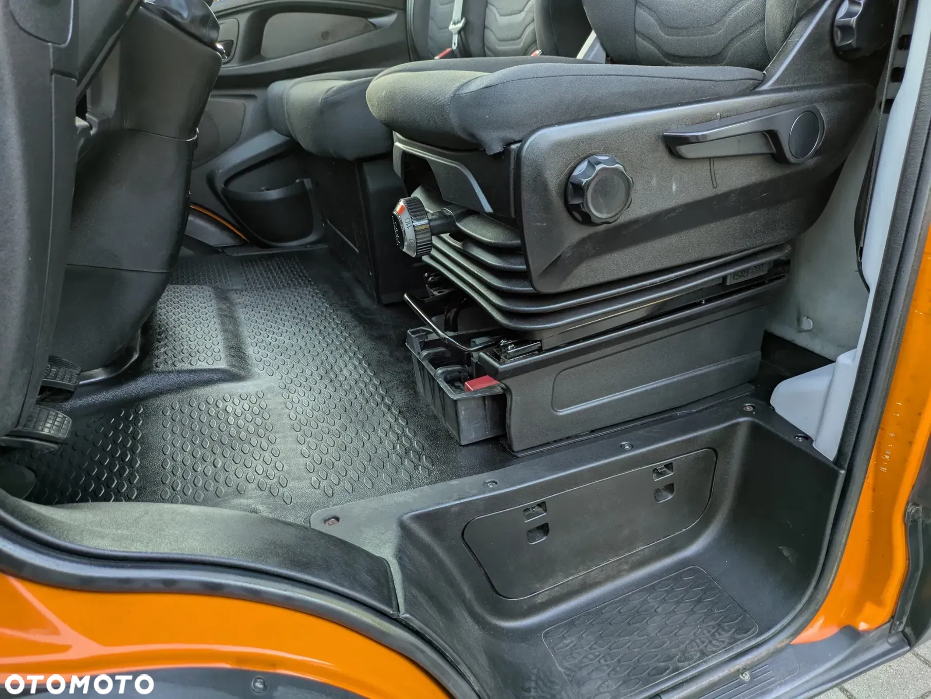 Iveco Daily - 27
