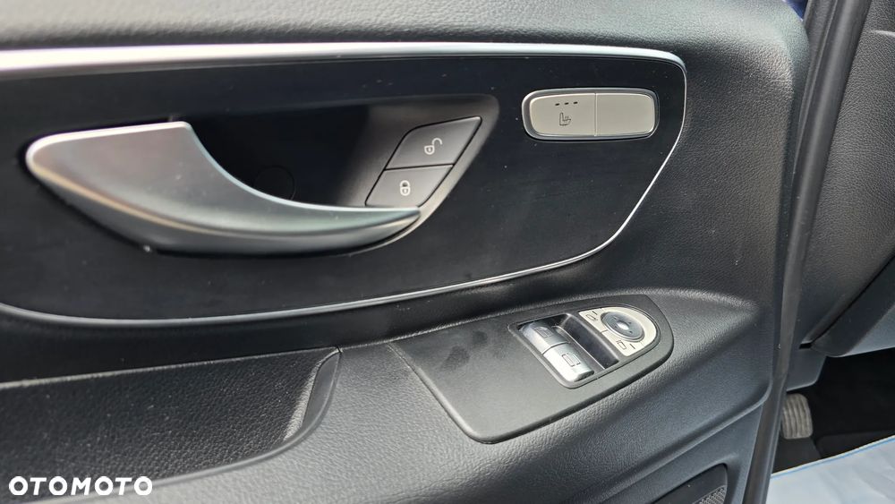 Mercedes-Benz Vito Tourer 116 CDI L2 Select 9G-Tronic 447.703 - 24