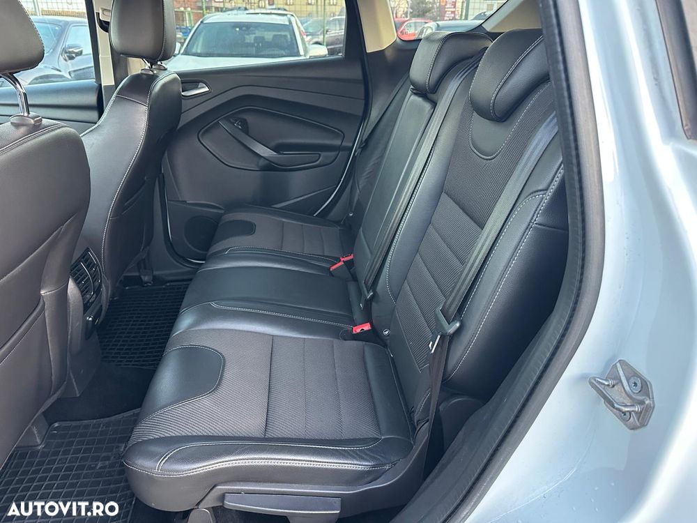 Ford Kuga 2.0 TDCi 4x4 Aut. Titanium - 7