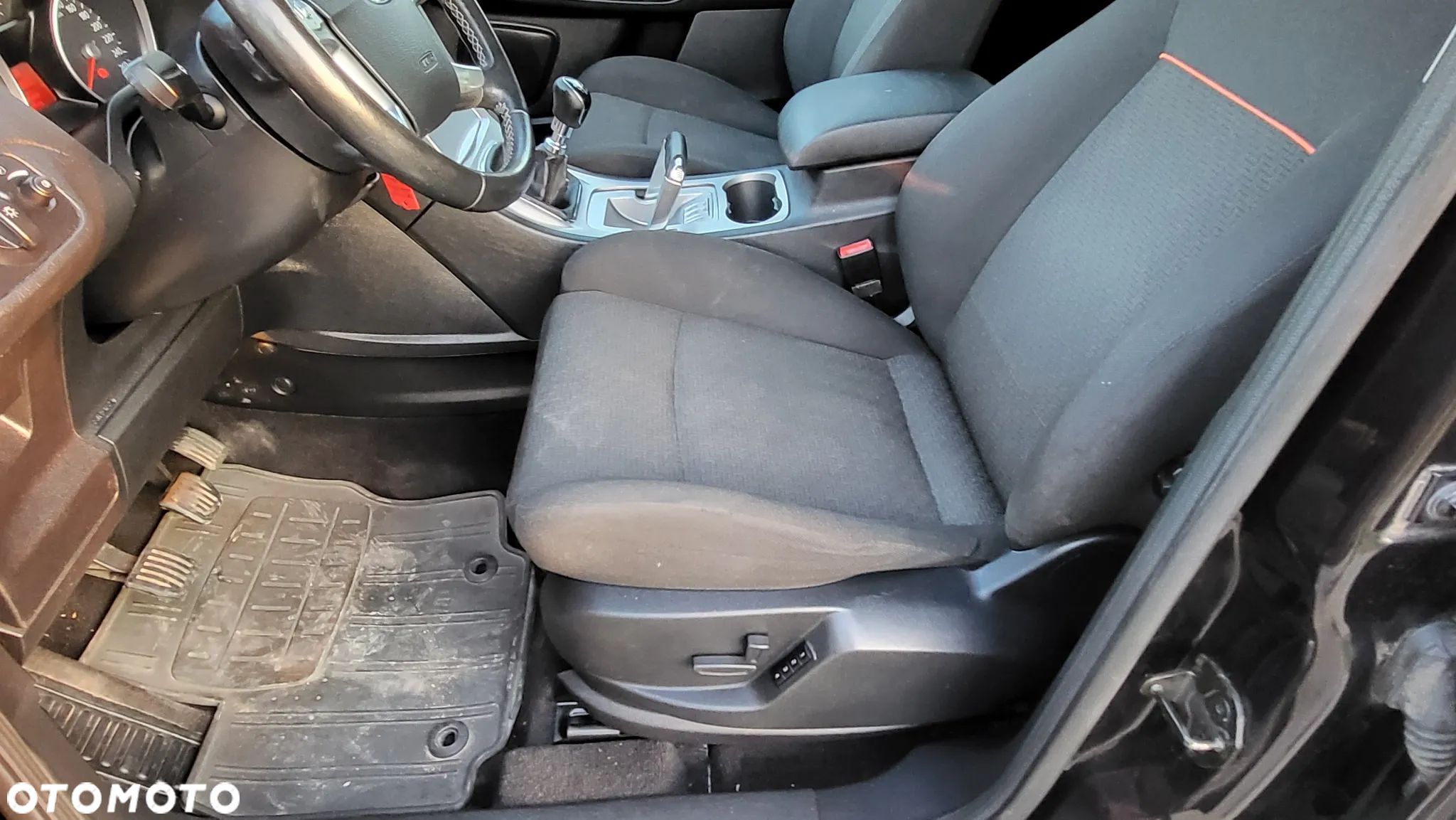 Ford S-Max 2.0 TDCi DPF Platinium X - 20