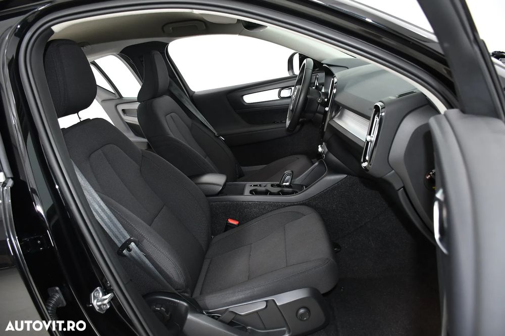 Volvo XC 40 - 6