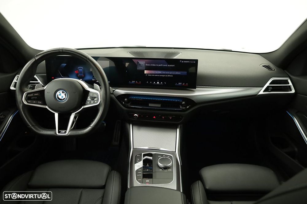 BMW 330 e Edição Desportiva M Auto - 9