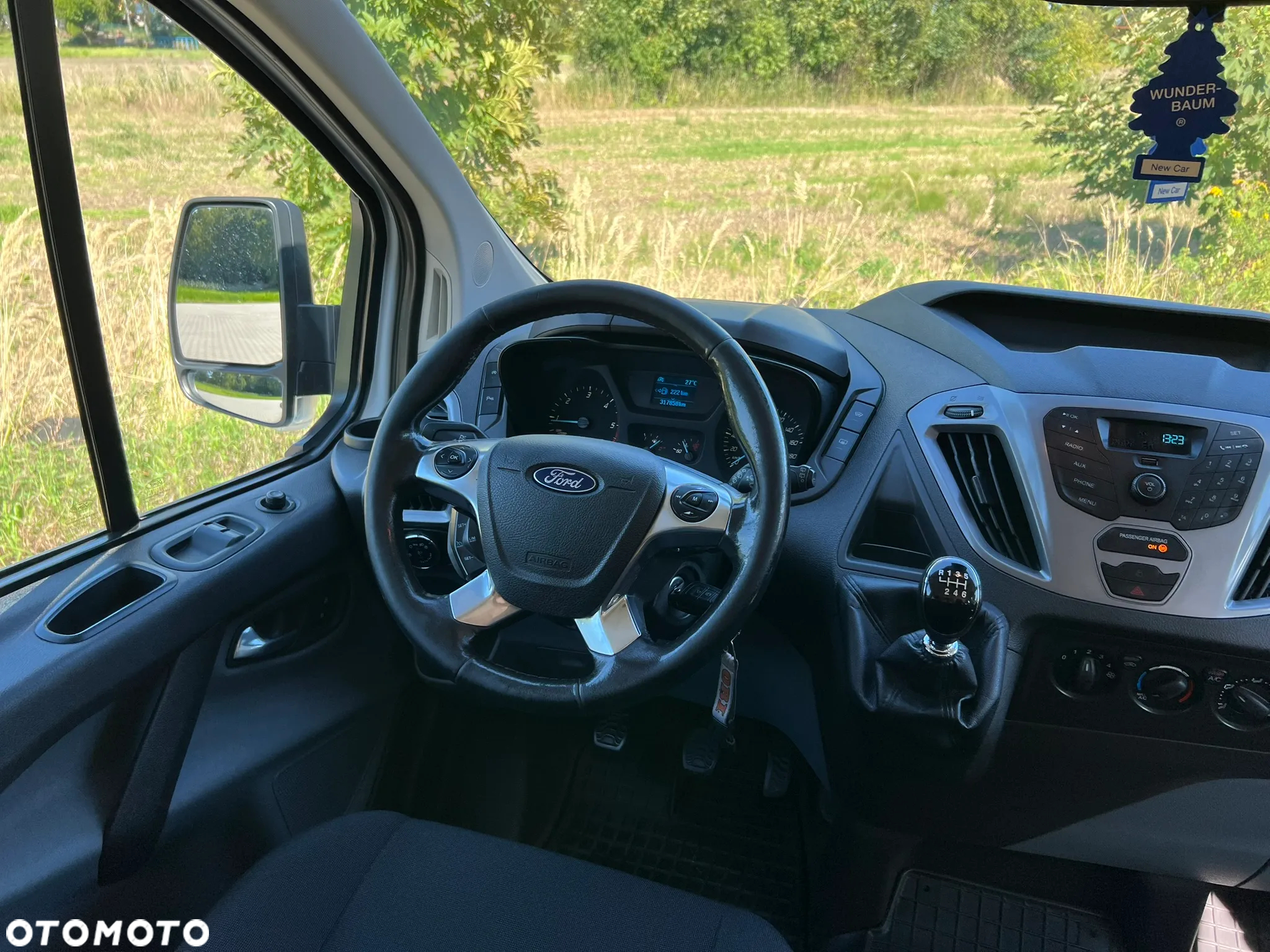Ford Transit Custom 290 L2H1 Limited - 17