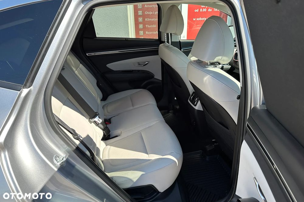 Hyundai Tucson 1.6 T-GDi 48V Platinum 4WD DCT - 36