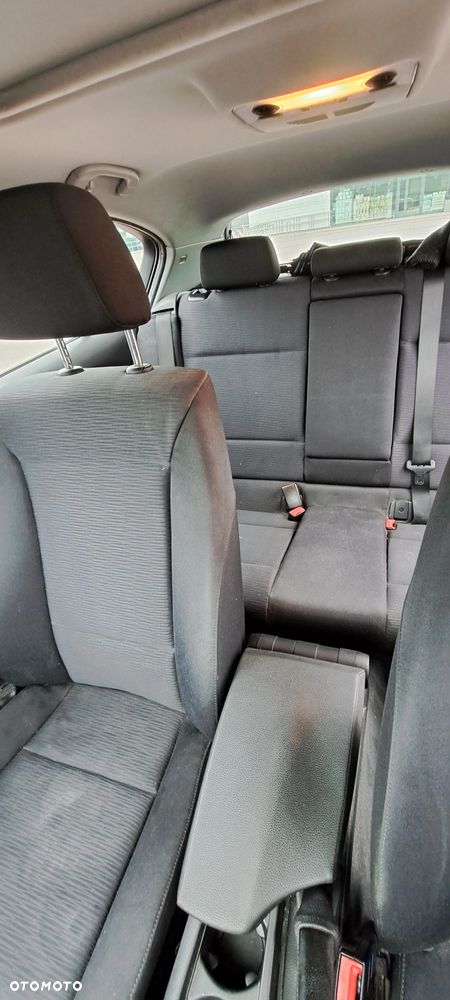 BMW Seria 1 - 2