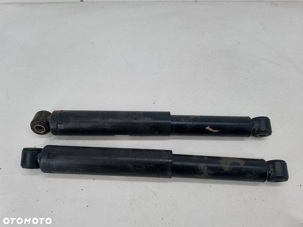 AMORTYZATORY TYŁ KOMPLET IVECO DAILY III 2.8 HPI - 2