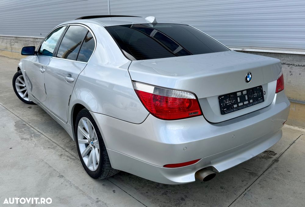 BMW Seria 5 520d Aut. - 22