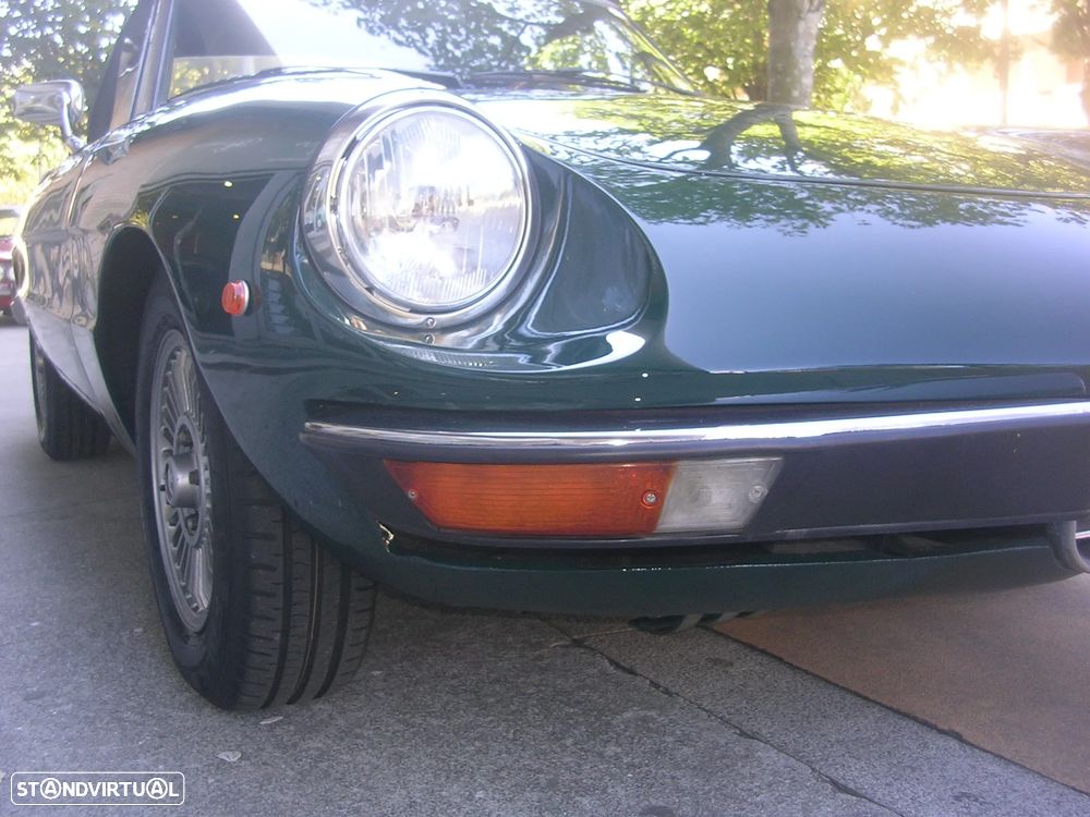 Alfa Romeo Spider - 10