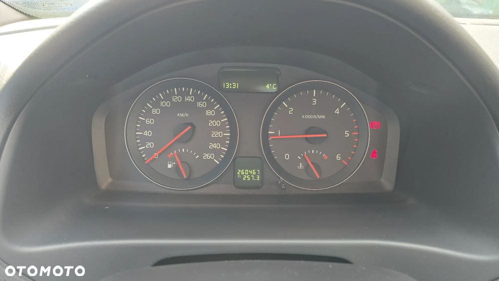 Volvo V50 2.0D DPF Momentum - 9