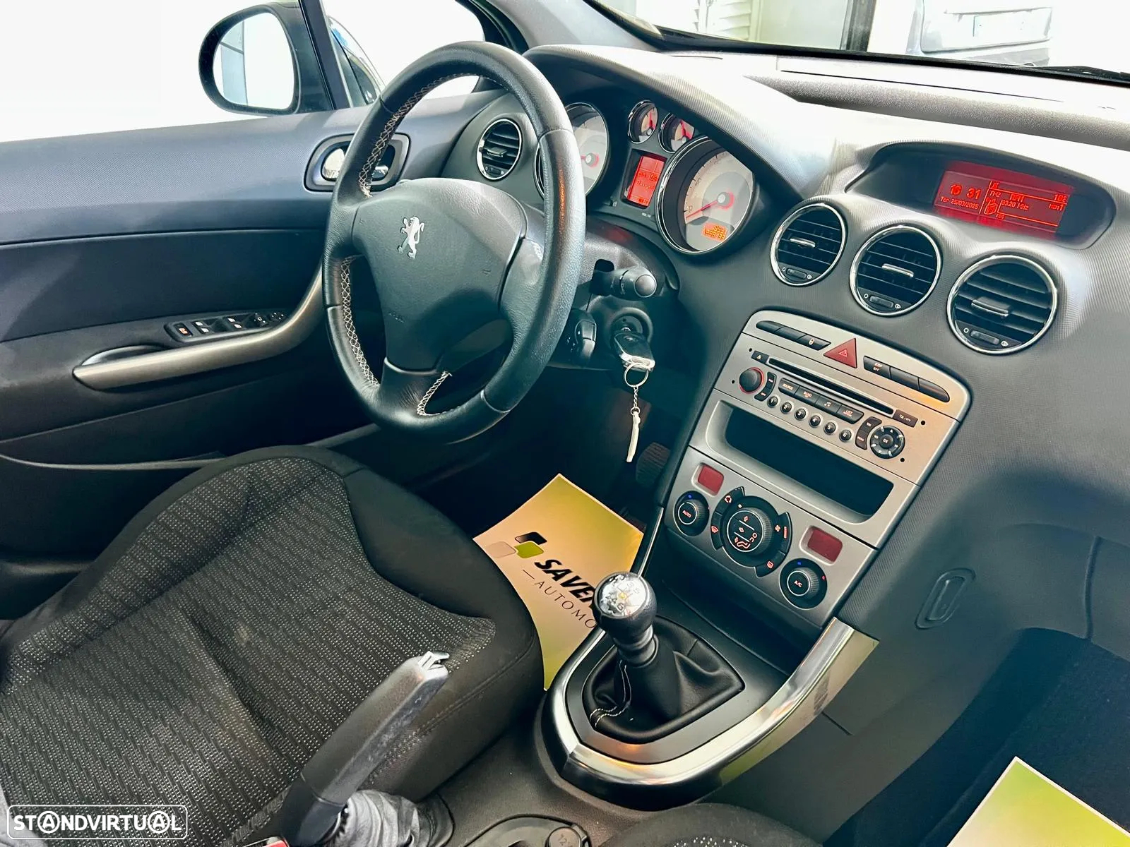 Peugeot 308 SW 1.6 HDi Executive CVM6 - 17