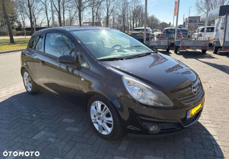 Opel Corsa 1.4 16V Edition - 1