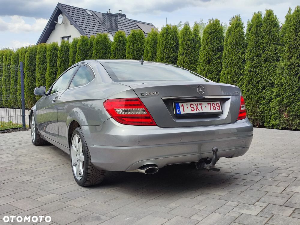 Mercedes-Benz Klasa C 220 BlueTEC BlueEFFICIENCY Edition 7G-TRONIC Edition 1 - 16