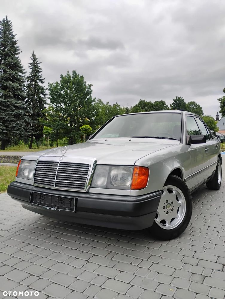 Mercedes-Benz W124 (1984-1993) - 2