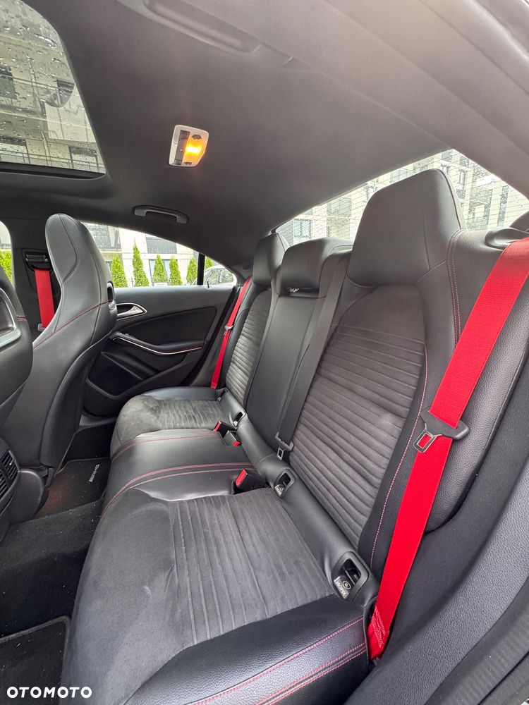 Mercedes-Benz CLA 45 AMG 4Matic 7G-DCT - 6