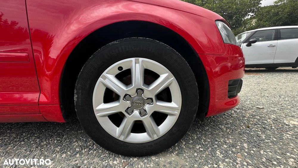 Audi A3 Sportback 1.4 TFSI Ambiente - 18